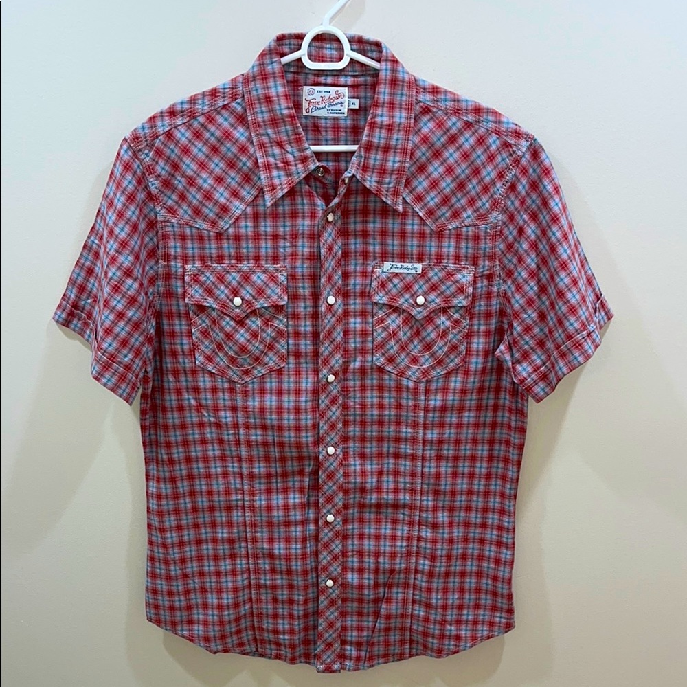 True Religion Men’s Red Plaid Rocky Western Short Sleeve Shirt. XL.